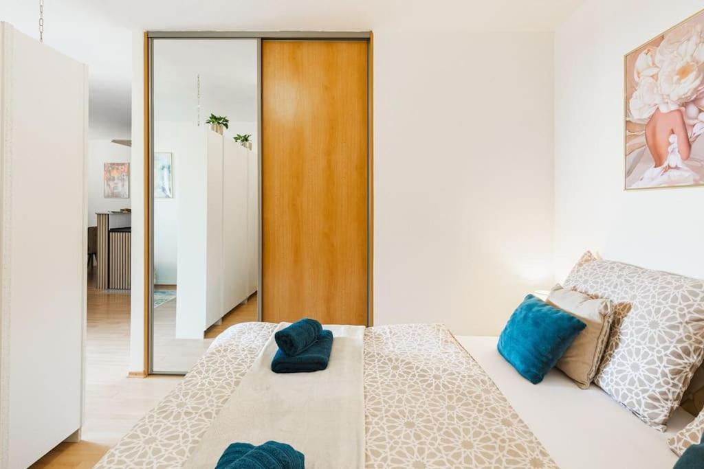 Sancova Panorama Loft Apartment *